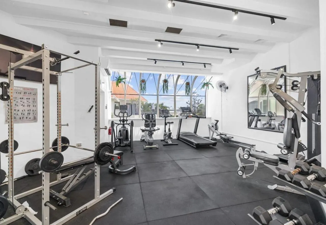 Contemporary Coastal Bliss Apartment Noosa Heads Australia