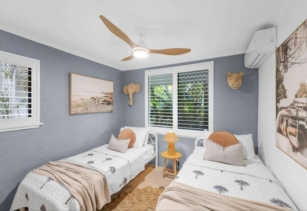 Contemporary Coastal Bliss Apartment Noosa Heads Australia